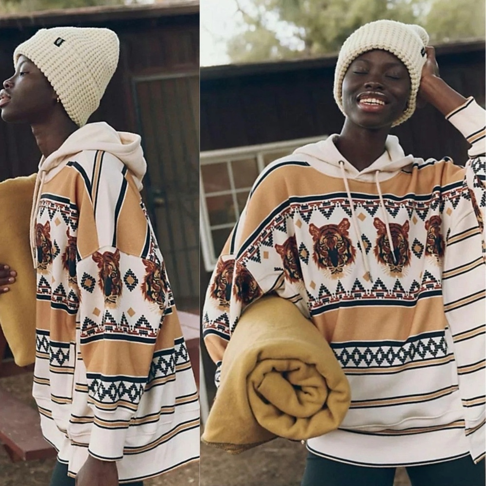 FREE PEOPLE Sprint To The Finish Tiger Printed Oversized Hoodie Sweatshirt